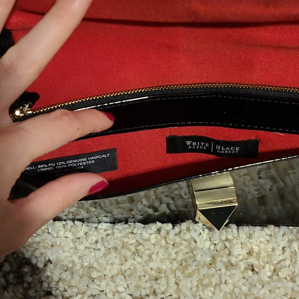 NWOT Tiger Print White House Black Market Crossbody Clutch - Picture 6 of 12